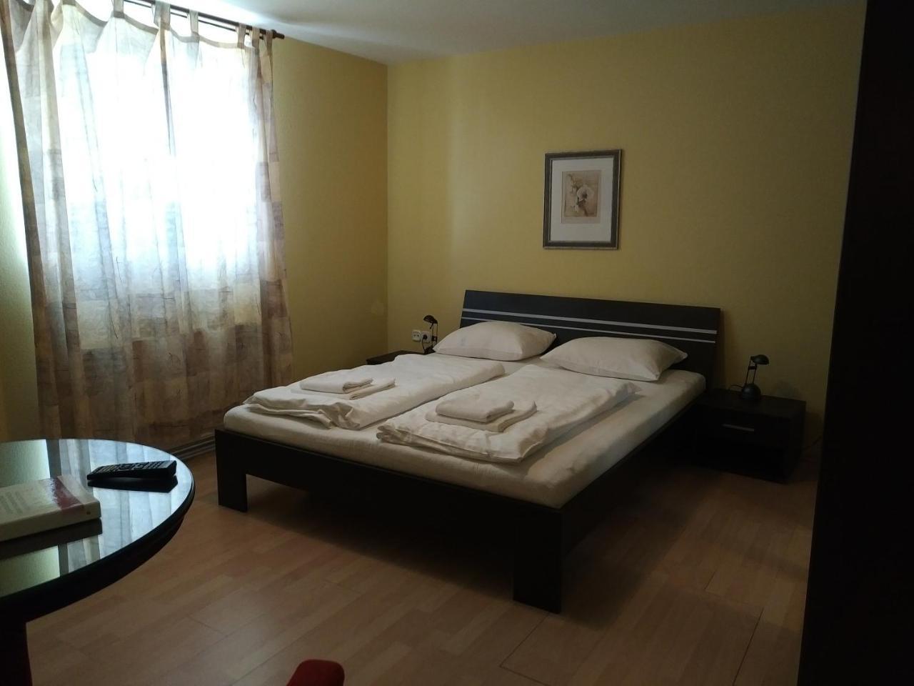 Villa Nova Хевиз Экстерьер фото